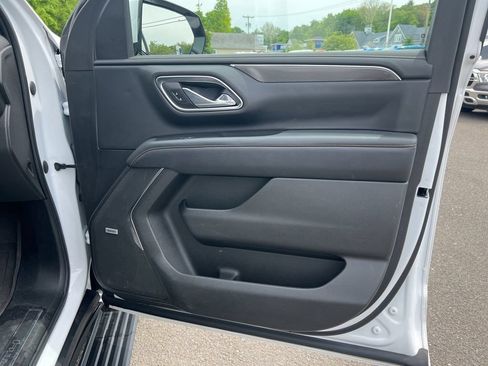 Used 2023 GMC Yukon XL AT4 w/ AT4 Premium Package AWD/4WD image 55