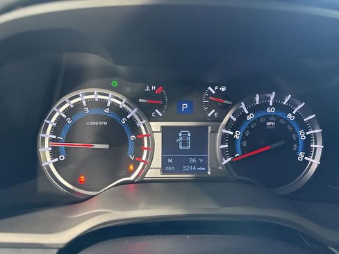 Used 2017 Toyota 4Runner TRD Pro image 33