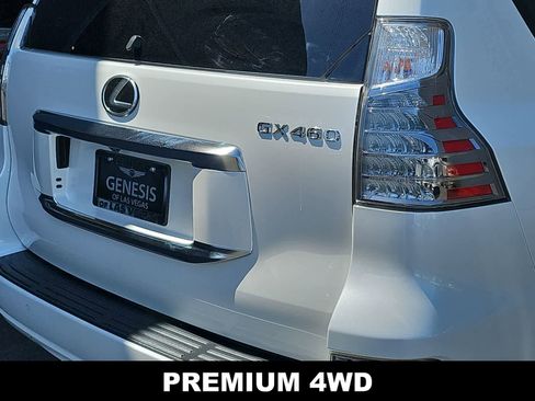 Used 2023 Lexus GX 460 Premium w/ Premium Package AWD/4WD image 11
