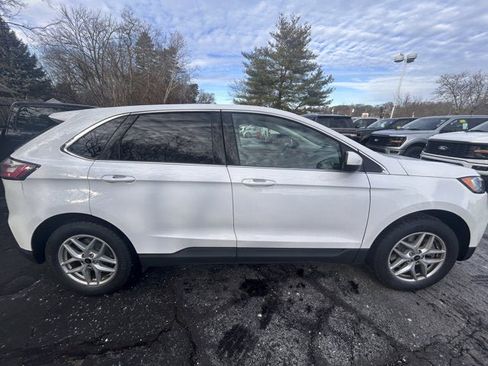 Used 2023 Ford Edge SEL image 10