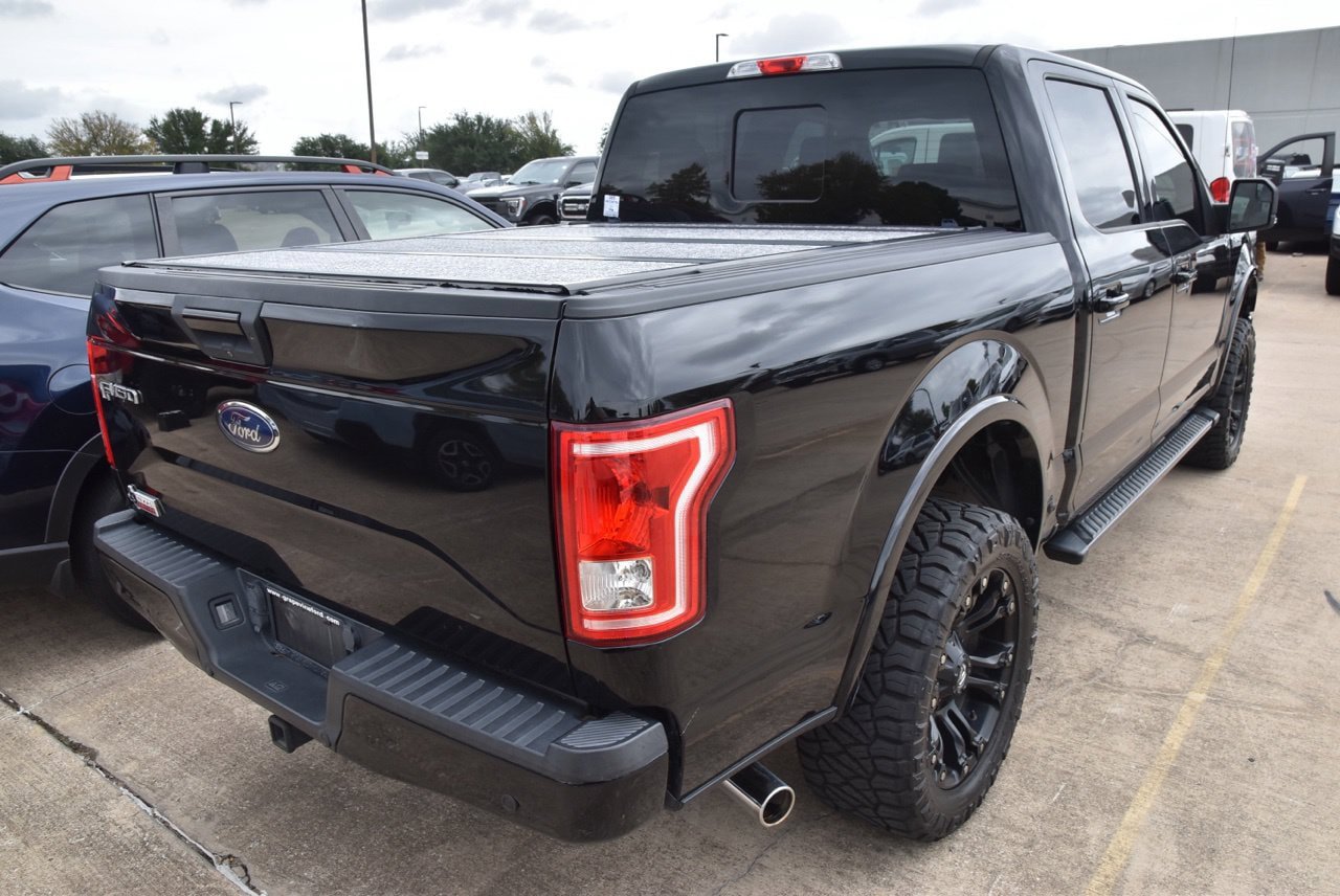 Used 2017 Ford F150 XLT w/ Equipment Group 302A Luxury AWD/4WD image 6