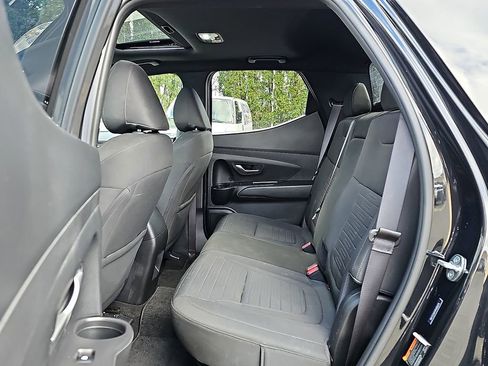 Used 2023 Hyundai Santa Cruz Night AWD/4WD image 10