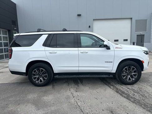 Used 2023 Chevrolet Tahoe Z71 w/ Luxury Package image 2