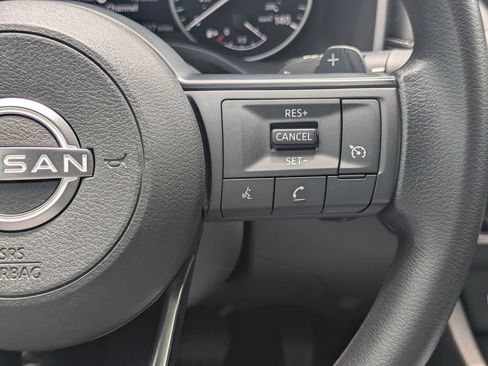 Certified 2023 Nissan Rogue S FWD image 22