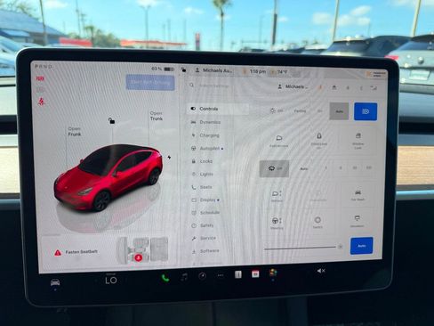 Used 2025 Tesla Model Y Long Range image 12