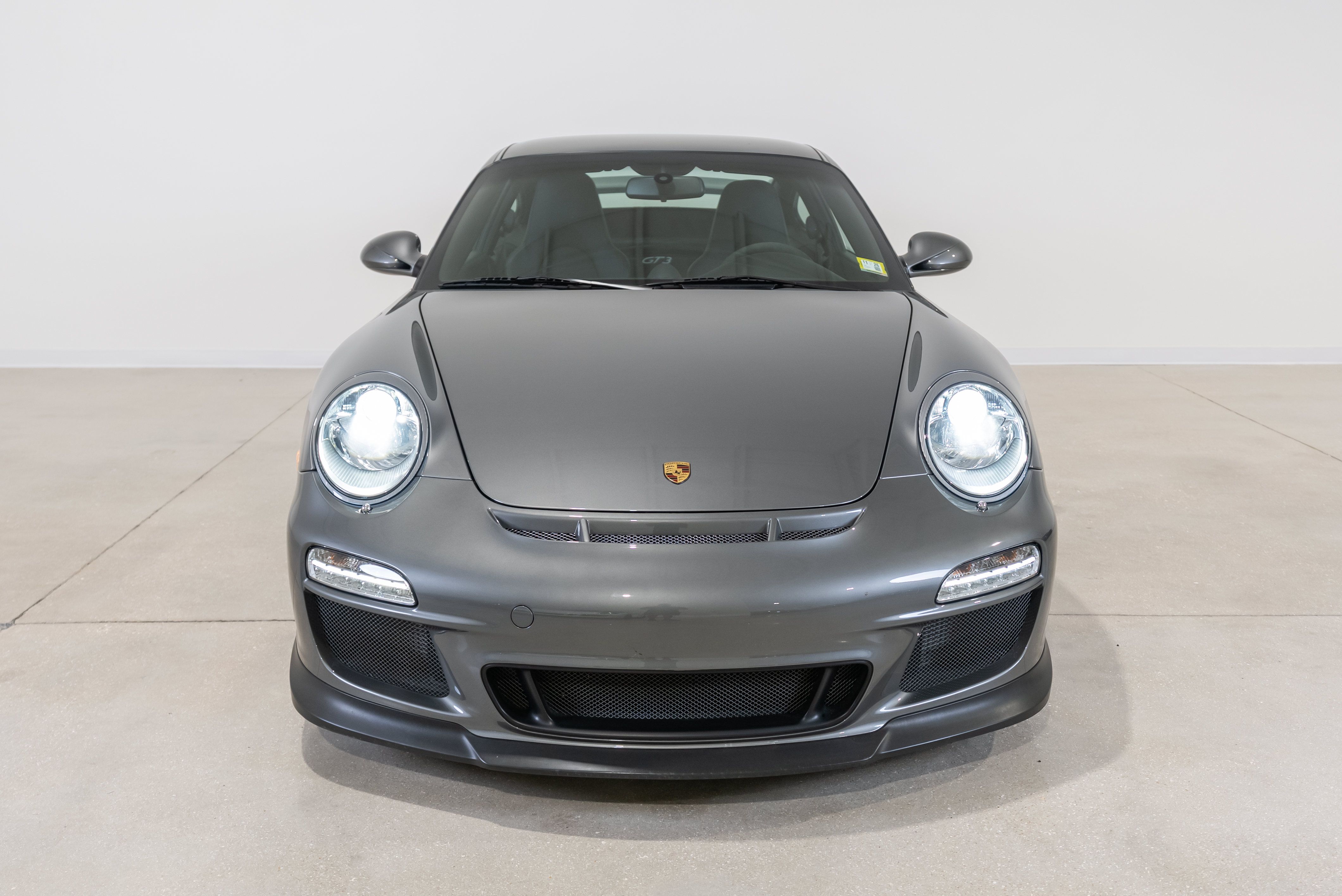 Used 2011 Porsche 911 GT3 RWD image 13