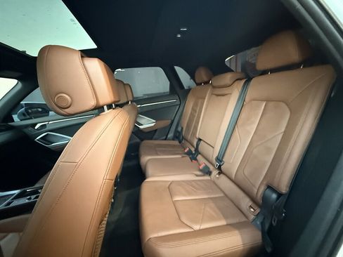 Used 2019 Audi Q3 2.0T Premium Plus w/ Premium Plus Package image 33