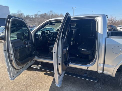 Used 2016 Ford F150 Platinum w/ Equipment Group 701A Luxury AWD/4WD image 20