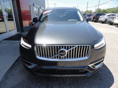 Used 2022 Volvo XC90 T8 Inscription Expression AWD/4WD image 8