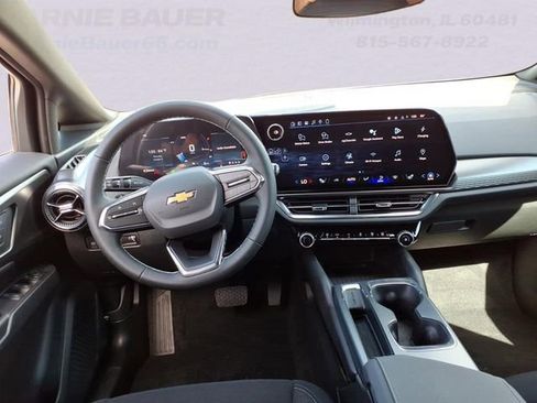 New 2026 Chevrolet Equinox EV LT w/ Comfort Package image 6