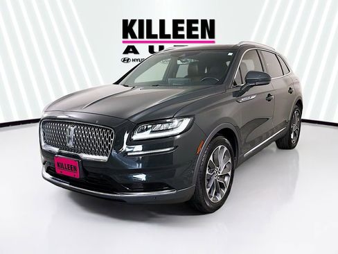 Used 2022 Lincoln Nautilus Reserve FWD image 3