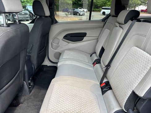 Used 2022 Ford Transit Connect XLT FWD image 32