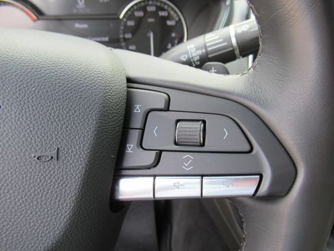 Used 2023 Cadillac CT5 Luxury RWD image 23