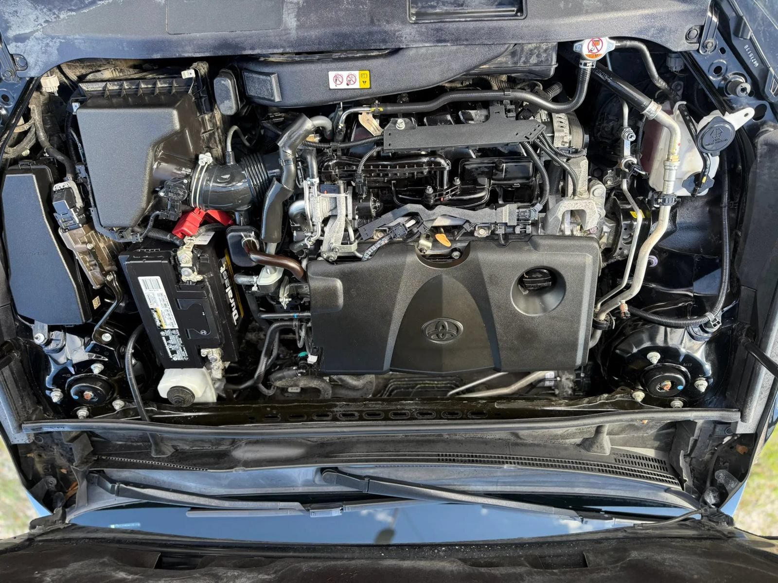 Used 2019 Toyota Camry SE FWD image 11
