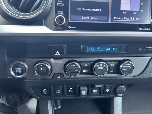 Certified 2023 Toyota Tacoma TRD Sport w/ Technology Package AWD/4WD image 28