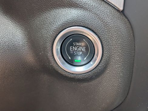 Used 2022 GMC Sierra 1500 SLT w/ SLT Premium Plus Package image 30