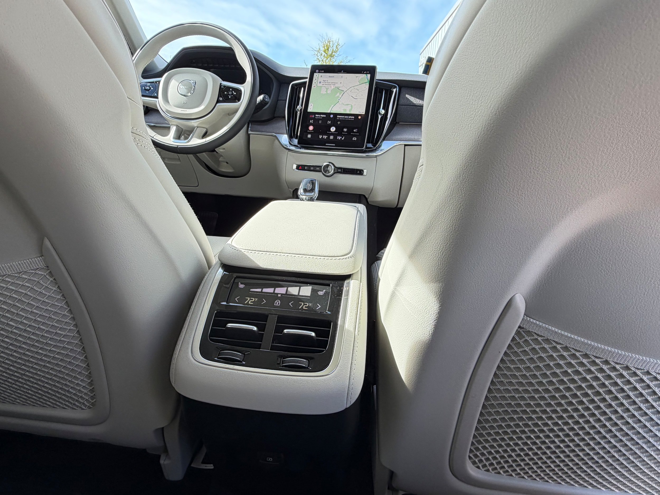 New 2026 Volvo XC90 B6 Ultra w/ Protection Package AWD/4WD image 12