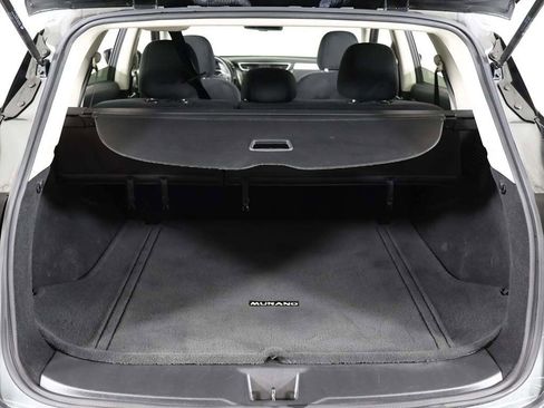 Used 2021 Nissan Murano SV FWD image 16