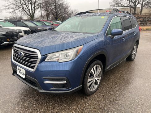 Used 2019 Subaru Ascent Premium w/ Popular Package #3 image 3