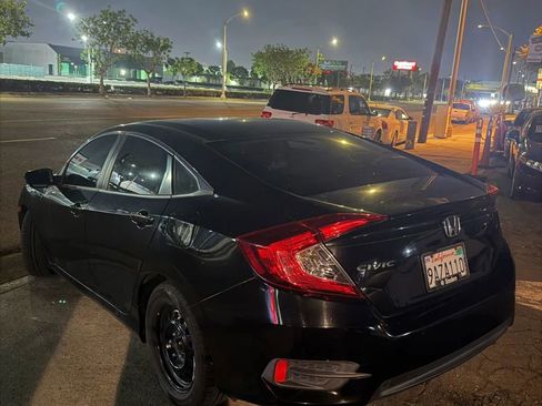 Used 2016 Honda Civic LX image 7