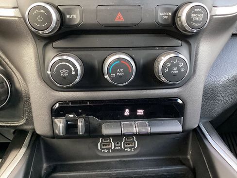 Used 2022 RAM 1500 Big Horn image 23