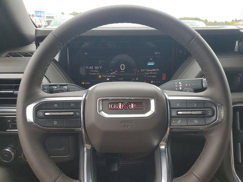 New 2026 GMC Yukon Elevation image 21