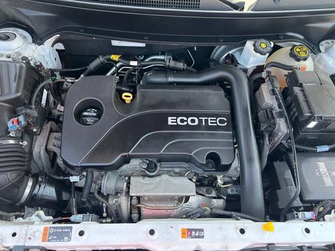 Used 2019 Chevrolet Equinox LT AWD/4WD image 42