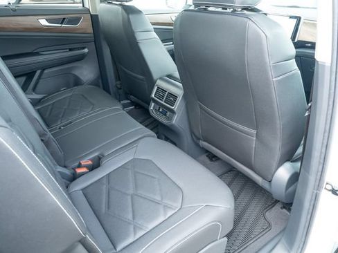 New 2026 Volkswagen Atlas SE FWD image 39