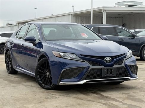 Used 2023 Toyota Camry XSE image 2