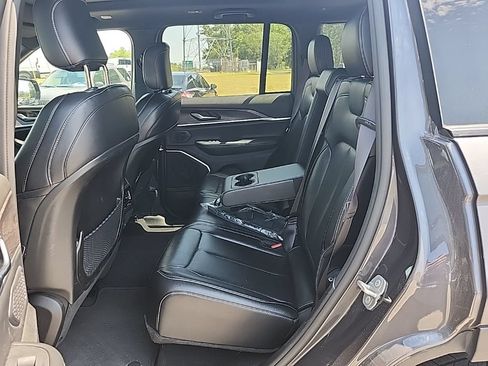 Used 2024 Jeep Grand Cherokee Limited 4xe AWD/4WD image 22