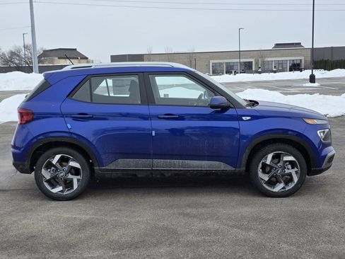 New 2026 Hyundai Venue SEL image 6