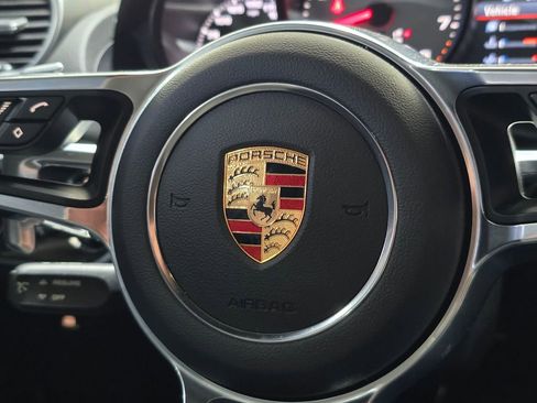 Used 2017 Porsche 718 Cayman S image 20