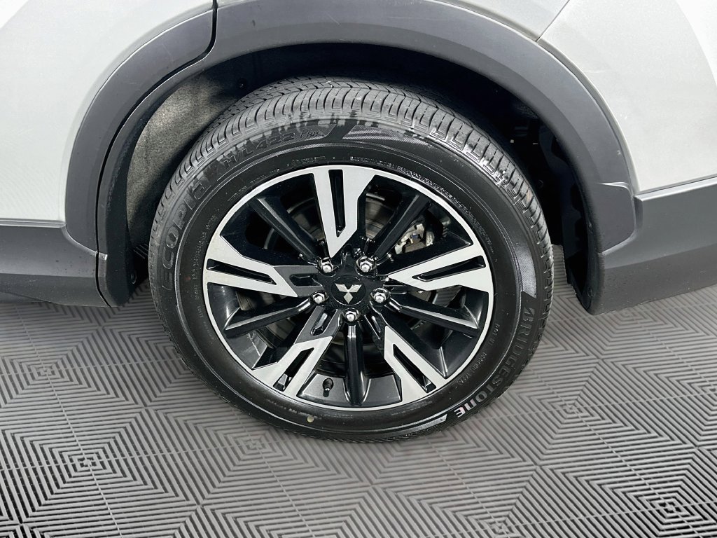 Used 2025 Mitsubishi Eclipse Cross SE AWD/4WD image 38