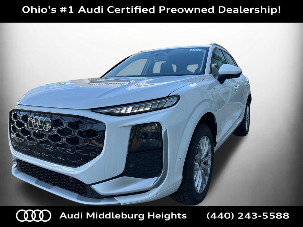 Used 2026 Audi Q3 quattro 2.0T w/ Technology Package AWD/4WD image 4