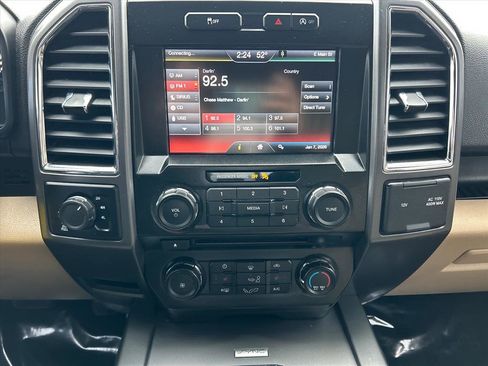 Used 2015 Ford F150 XLT w/ Equipment Group 302A Luxury image 24