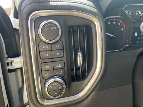 Used 2022 GMC Sierra 1500 AT4 w/ AT4 Premium Package image 20