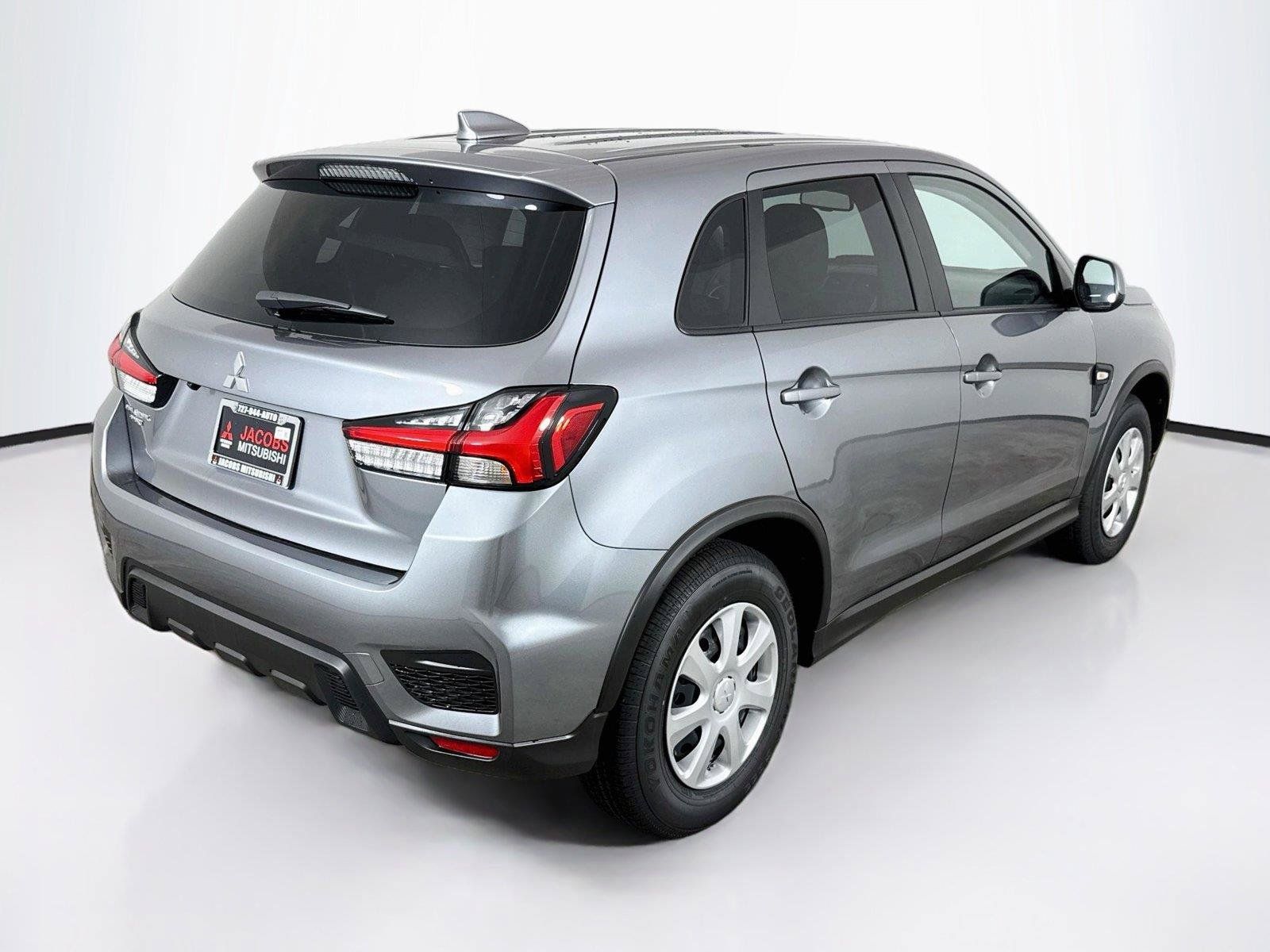 New 2027 Mitsubishi Outlander Sport FWD image 5