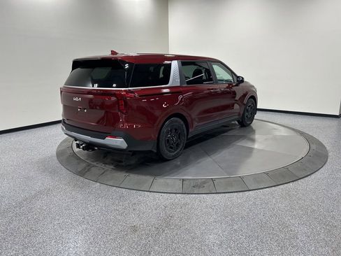 New 2026 Kia Carnival image 6