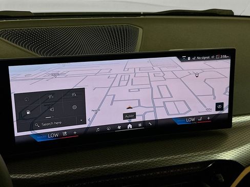 Used 2025 BMW 330i Sedan w/ Premium Package image 12