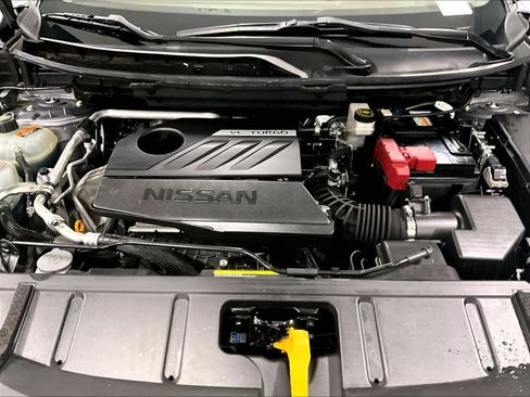 Used 2023 Nissan Rogue SV w/ SV Premium B Package image 29