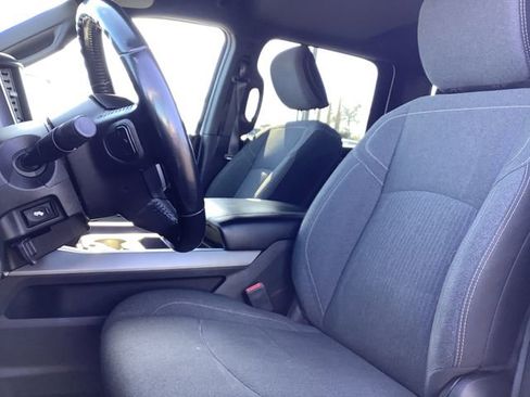 Used 2019 RAM 2500 Big Horn image 8