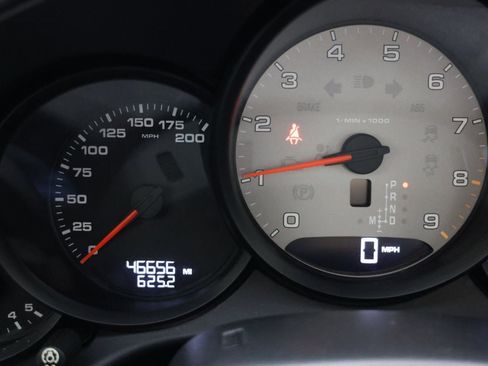 Used 2013 Porsche 911 Carrera 4S AWD/4WD image 11