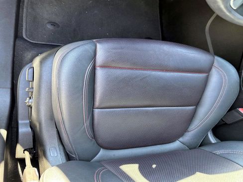 Used 2022 Chevrolet Blazer RS w/ Enhanced Convenience Package image 9