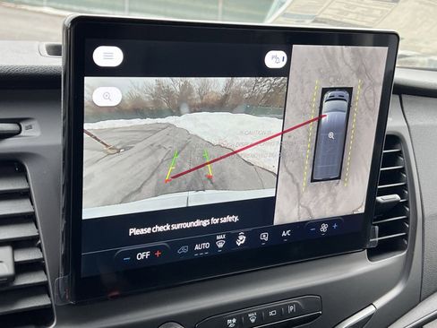 New 2026 Ford Transit 250 148 Medium Roof w/ Load Area Protection Package image 18