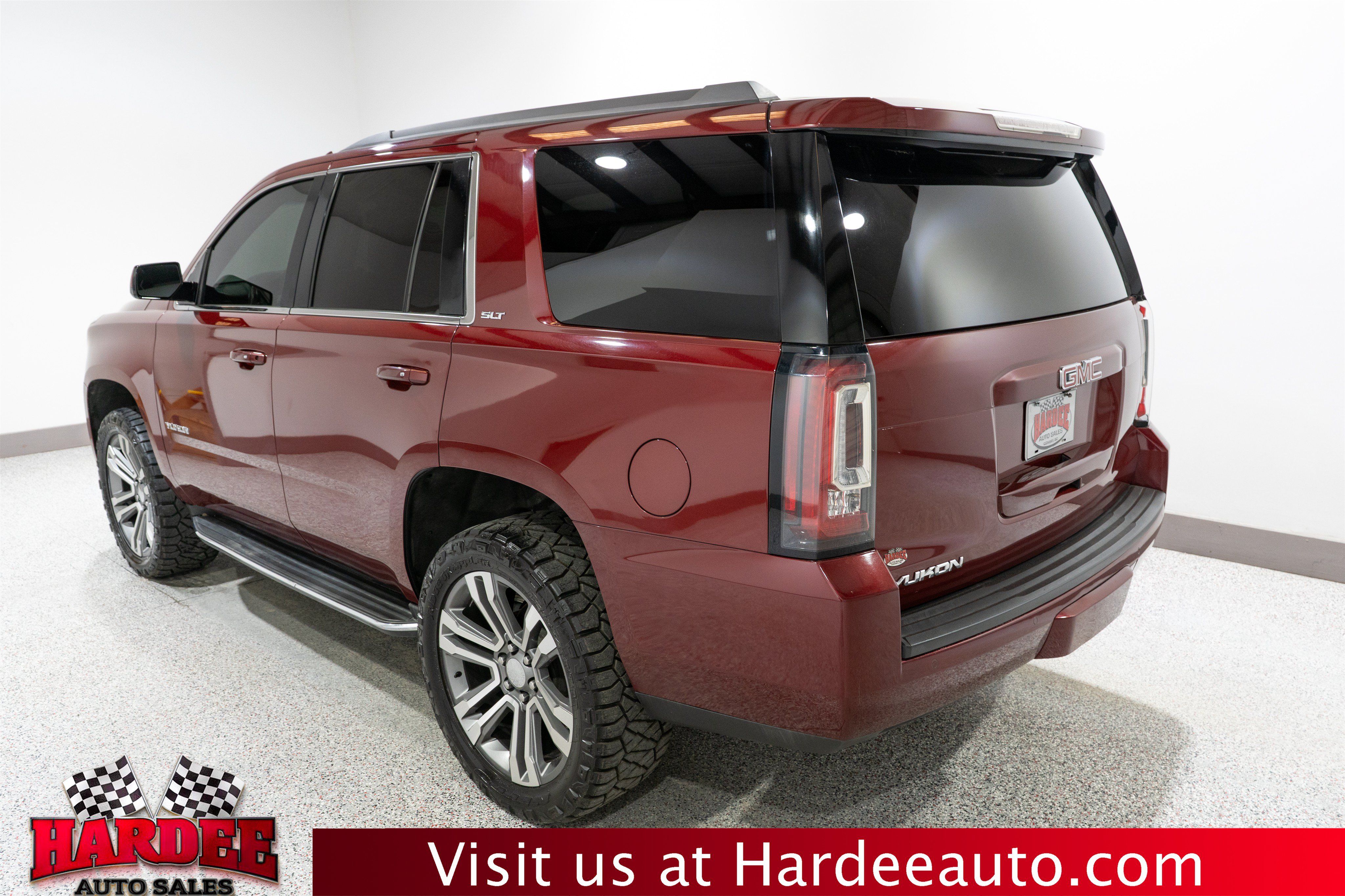 Used 2017 GMC Yukon SLT RWD image 3