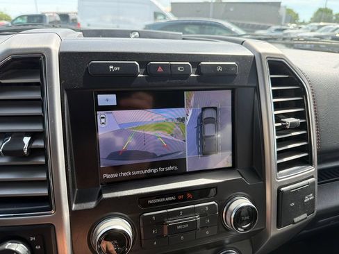 Used 2019 Ford F150 Platinum w/ Equipment Group 701A Luxury AWD/4WD image 18