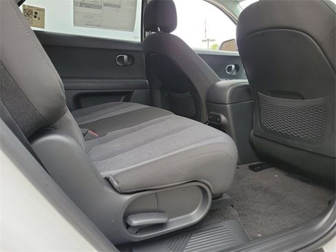 New 2026 Hyundai Ioniq 5 SE image 18