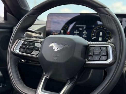 Used 2025 Ford Mustang GT Premium RWD image 24