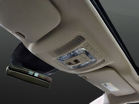 Used 2022 Mercedes-Benz GLE 350 4MATIC image 28