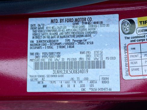 Used 2012 Lincoln MKZ AWD image 40